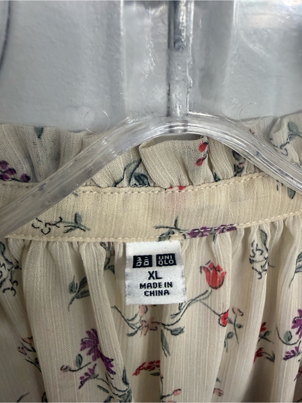 Floral Ruffle Neck Blouse - Picture 3 of 8